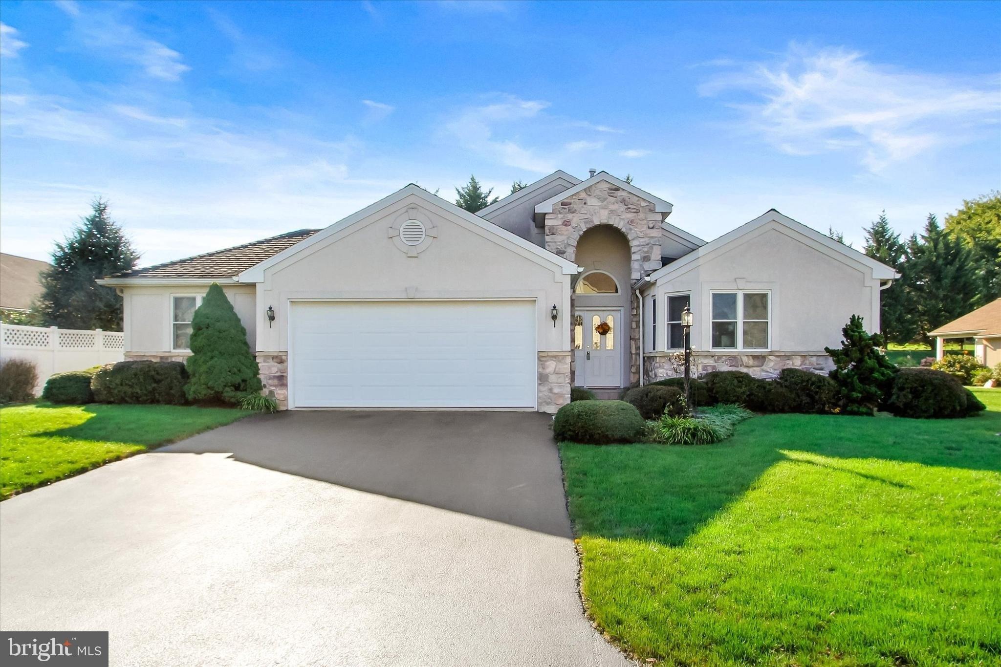 Wheatfield Dr, York, PA 17408