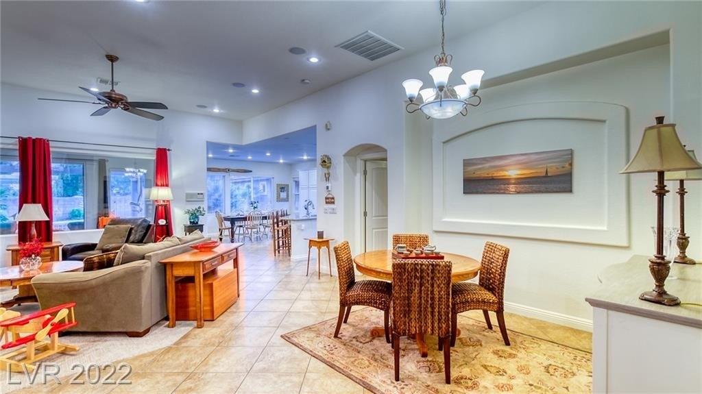 Christine Falls Ave, Las Vegas, NV 89130
