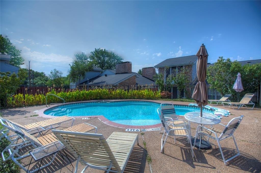 Shady Ridge Dr, Bedford, TX 76021