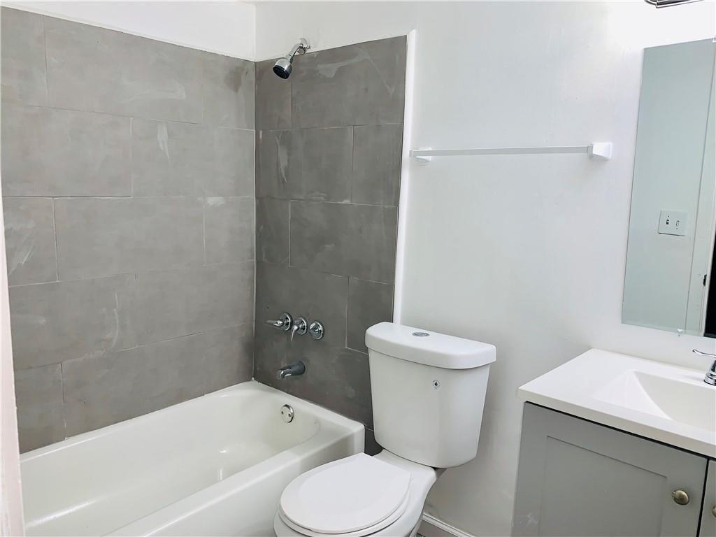 Par Four Ct, Lithonia, GA 30038