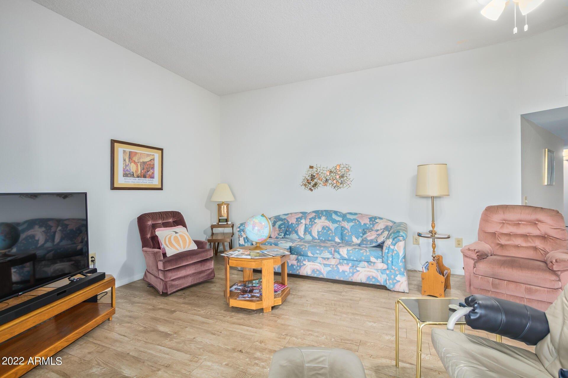 N 102nd Ave, Sun City, AZ 85351