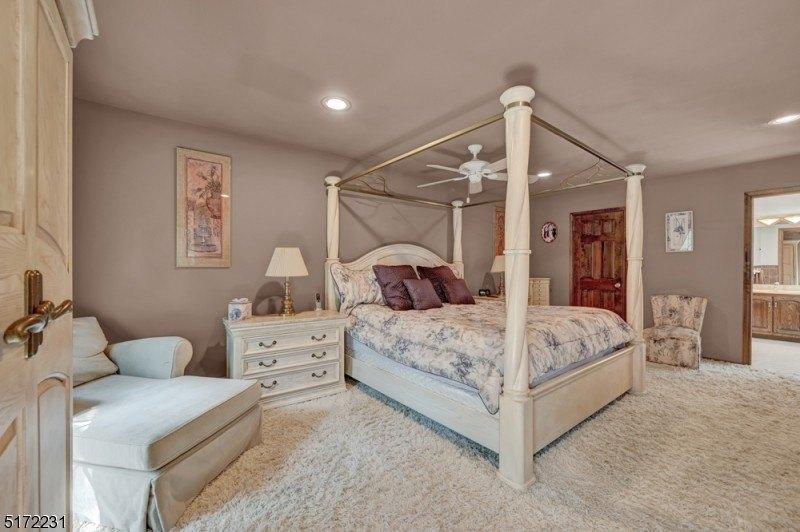 Rock Spring Rd, Chester, NJ 07930