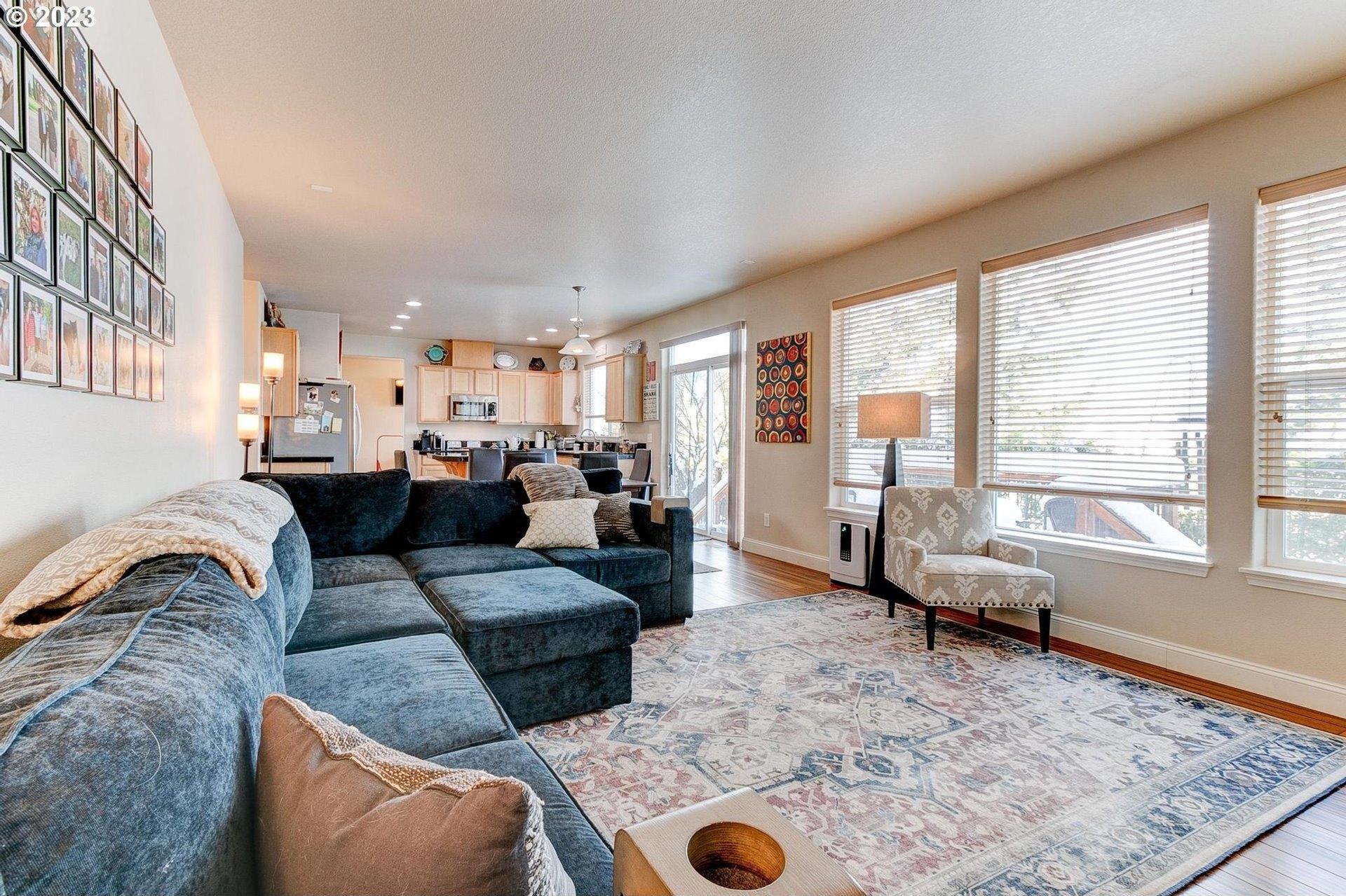 Nw Artz Ct, Camas, WA 98607