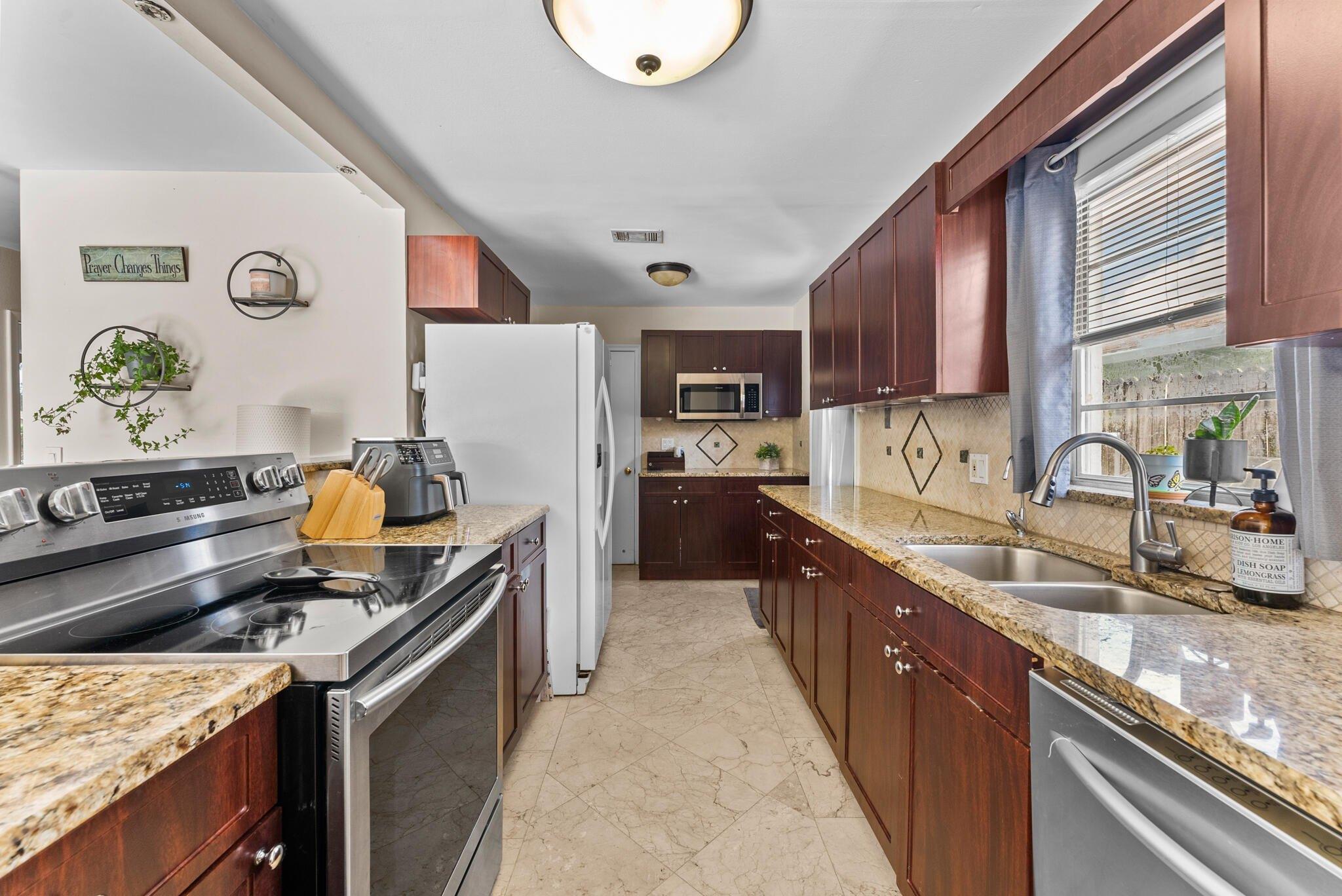 Rhapsody Way, Royal Palm Beach, FL 33411