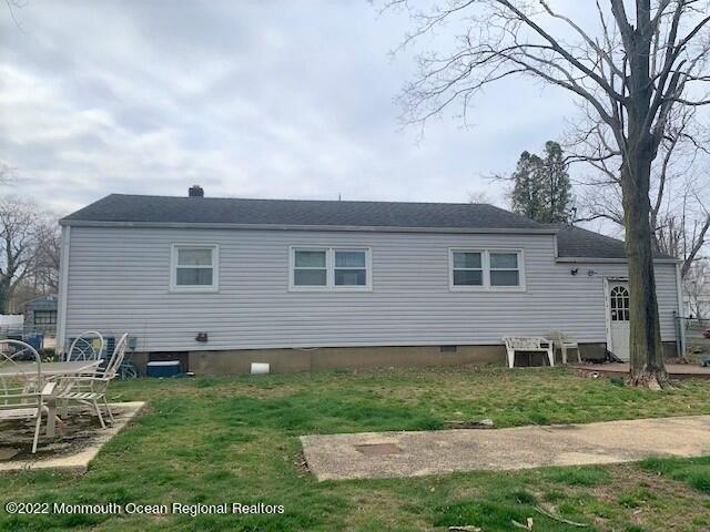 Ridge Ave, Belford, NJ 07718