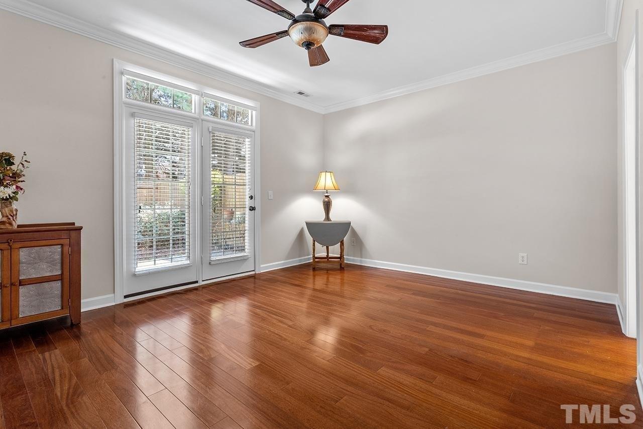 Compass Ln, Raleigh, NC 27615
