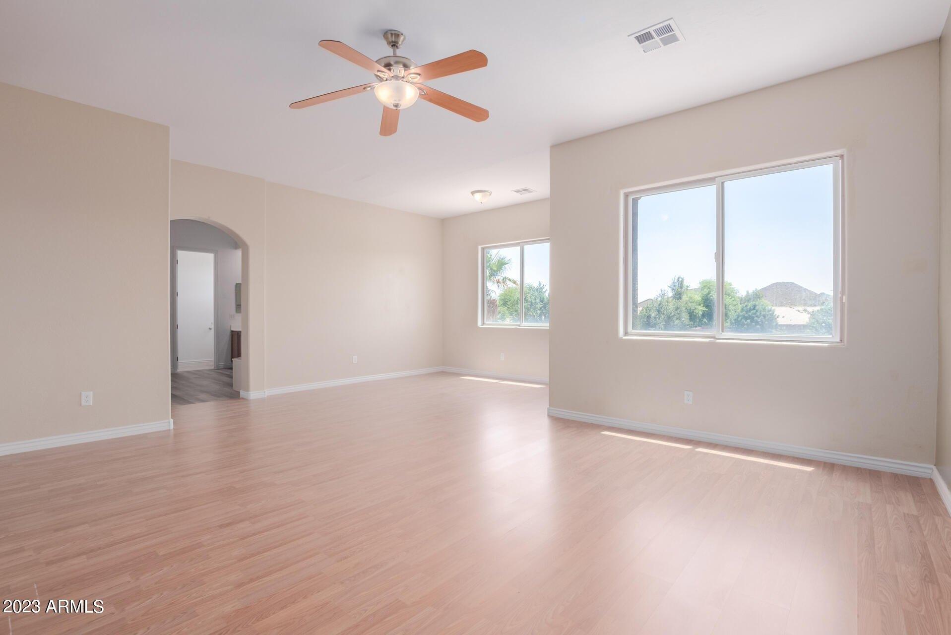 W Saguaro Ln, San Tan Valley, AZ 85143