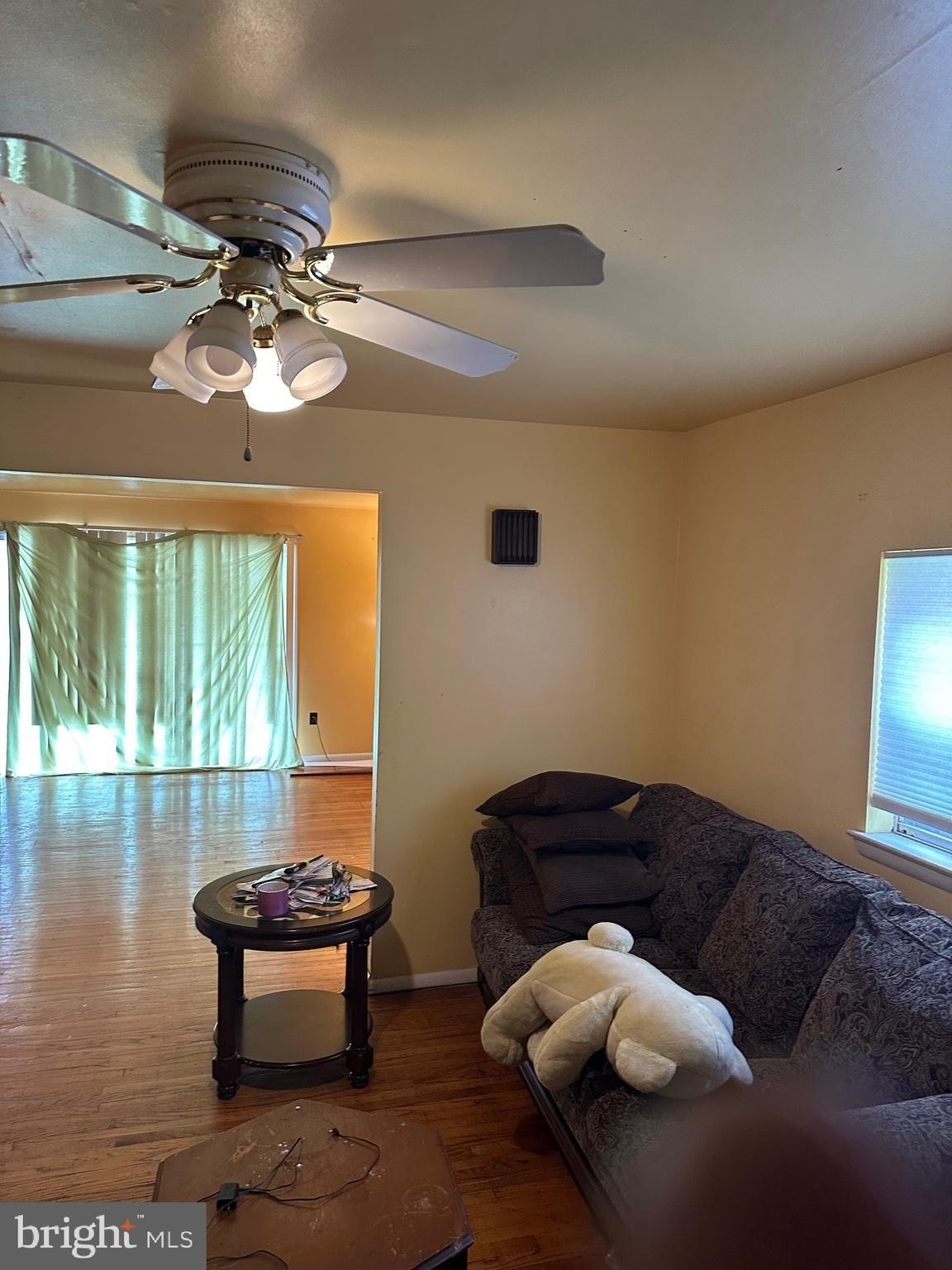 Abbey Ter, Drexel Hill, PA 19026