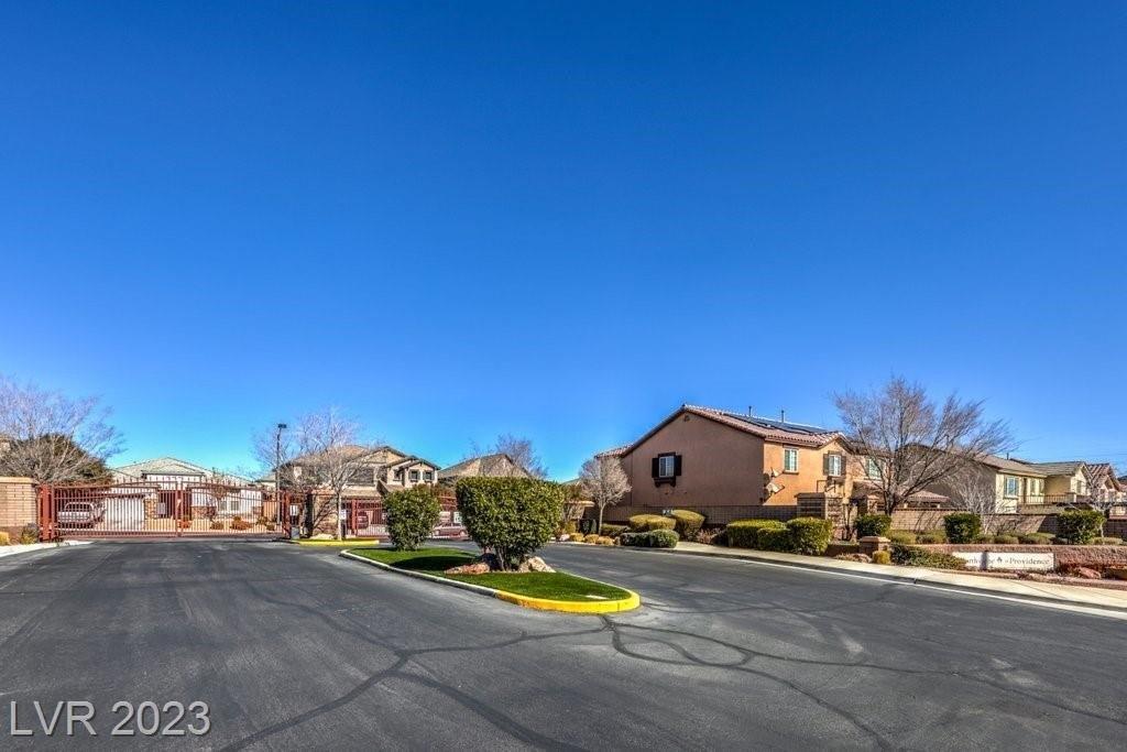 Lone Tree Peak St, Las Vegas, NV 89166