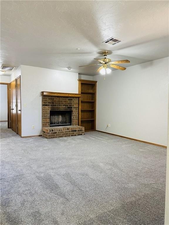 Crossing Way E, Edmond, OK 73013