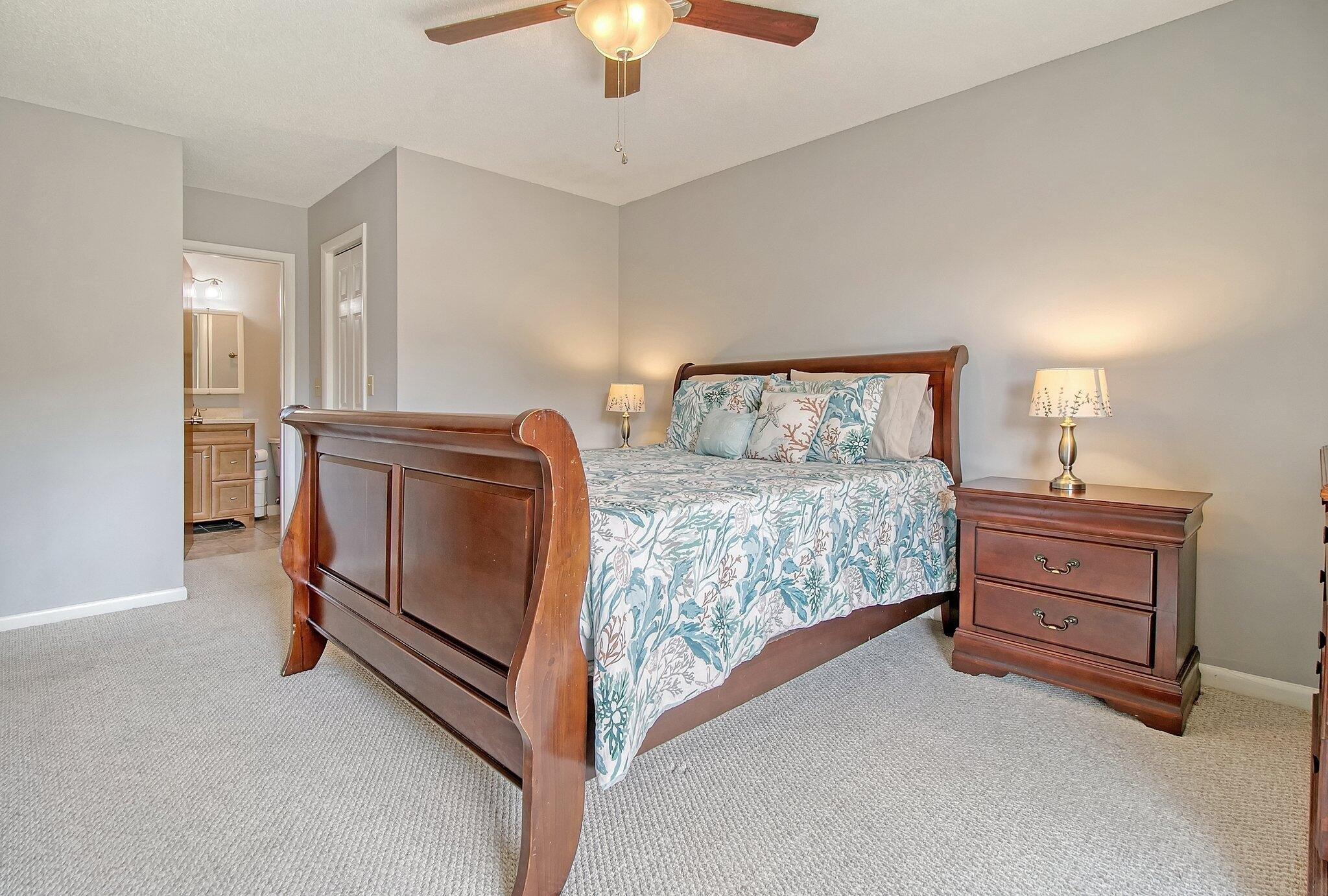 Greencastle Dr, Goose Creek, SC 29445