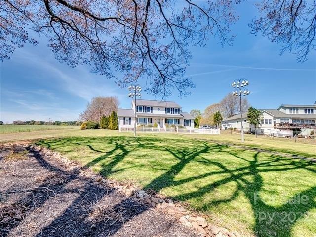 Chase Point Dr, Norwood, NC 28128