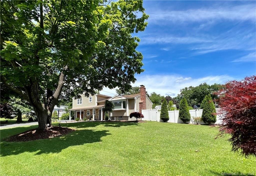 Dairy Farm Rd, Norwalk, CT 06851