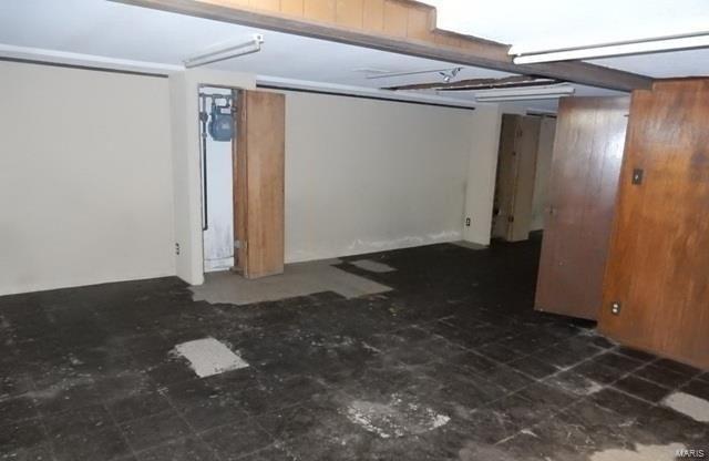 Avant Dr, Saint Louis, MO 63137