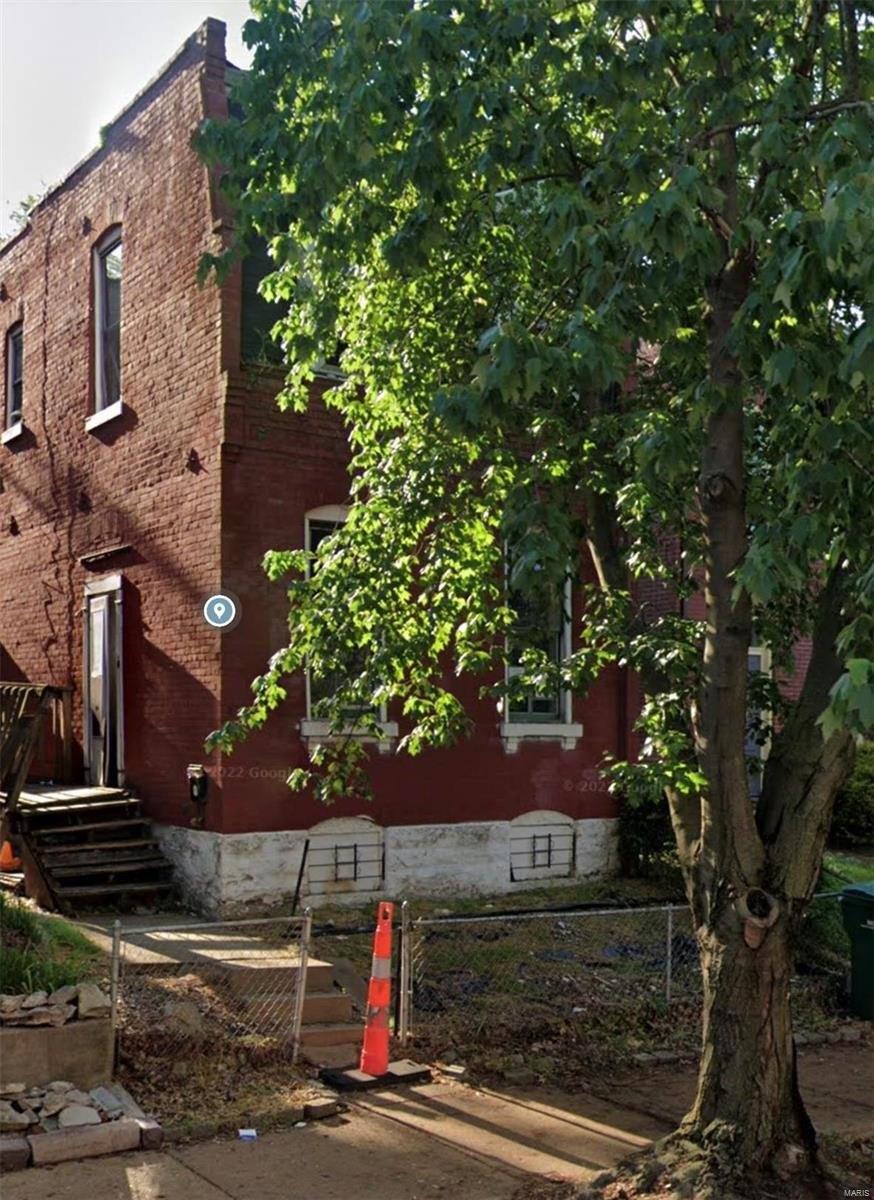 Illinois Ave, Saint Louis, MO 63118