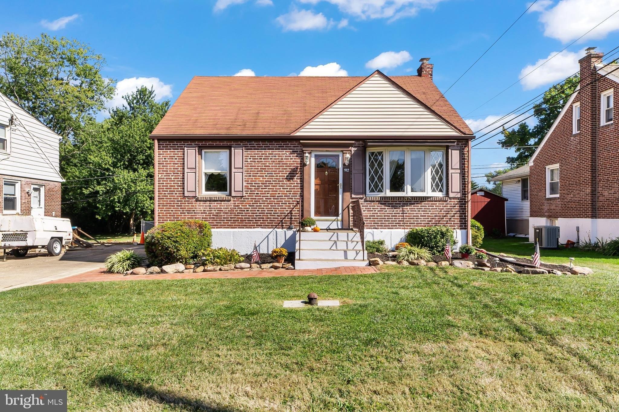 Edgewood Ave, Folsom, PA 19033
