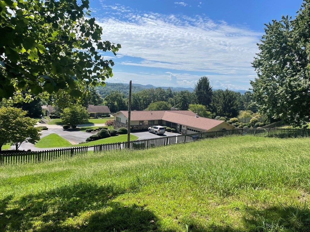 Cordell Hull Dr, Morristown, TN 37814