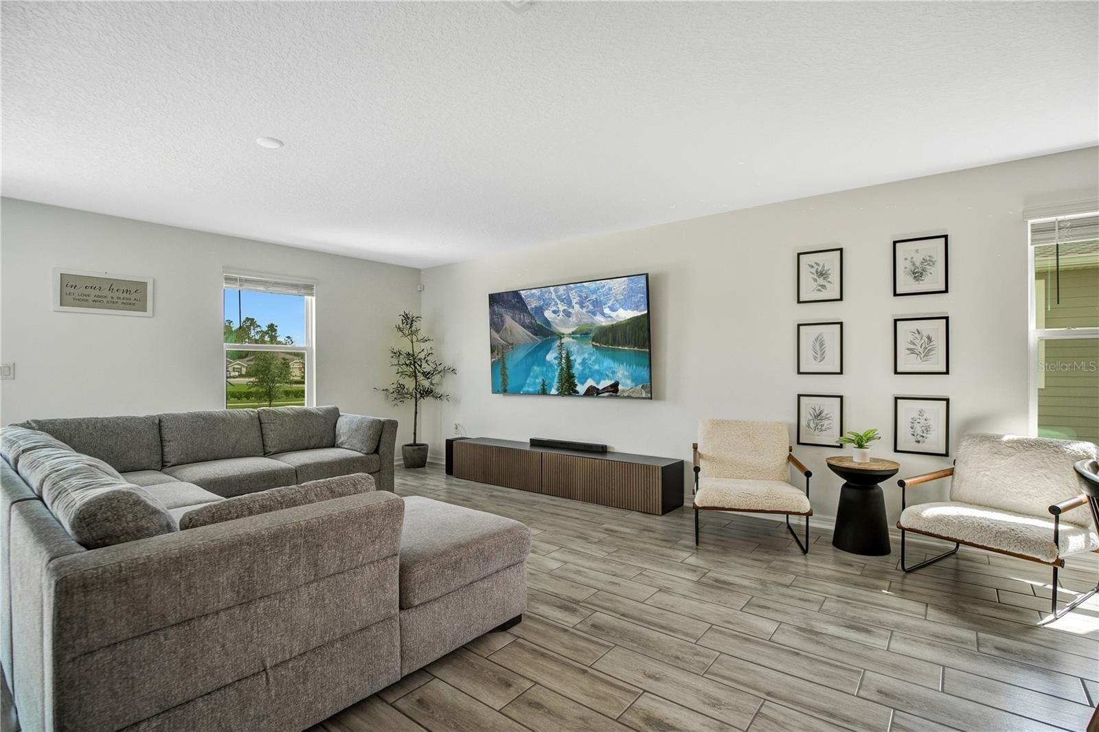 Tanzanite Dr, Mount Dora, FL 32757