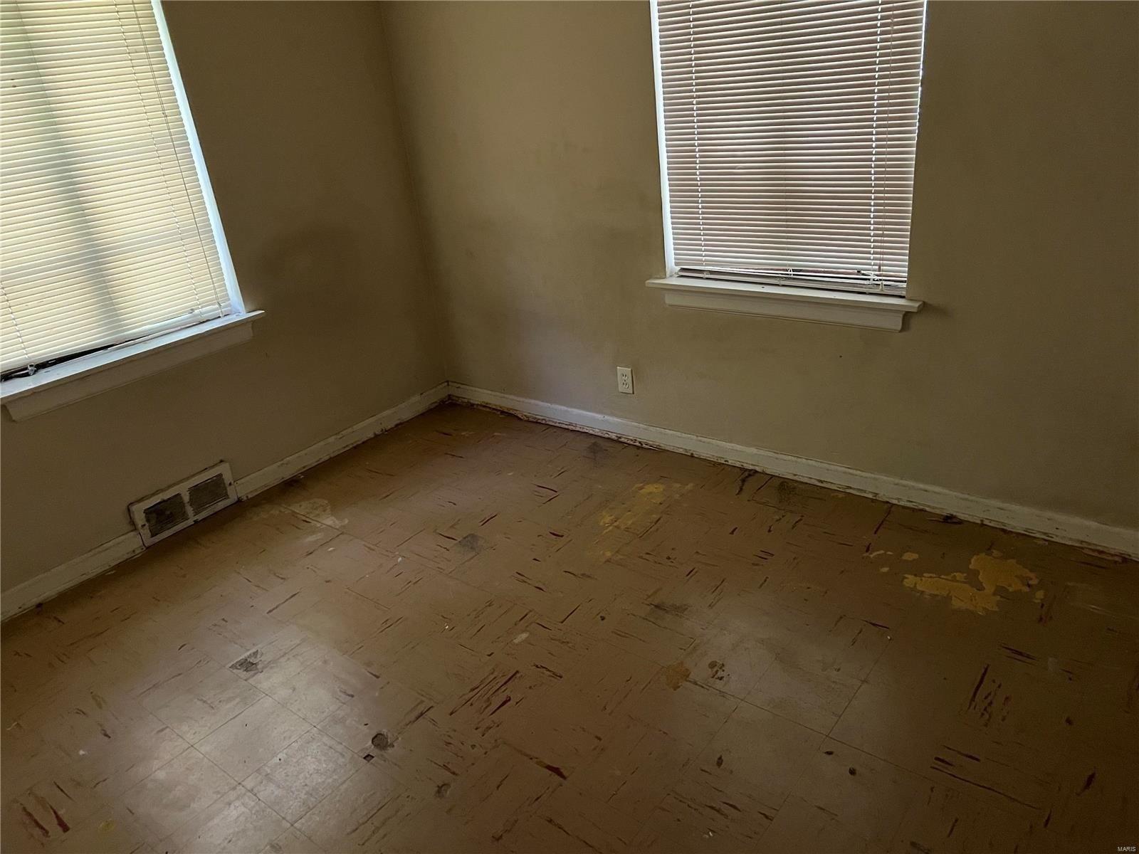 Ballman Ave, Saint Louis, MO 63135