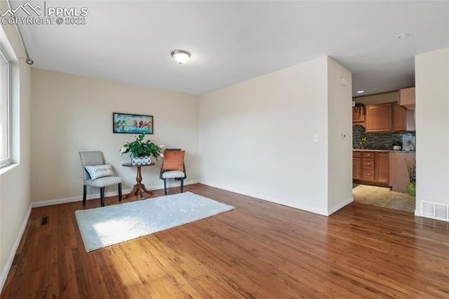 Maxwell St, Colorado Springs, CO 80906