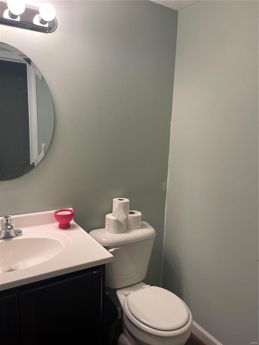 Somerfield Dr, Union, MO 63084