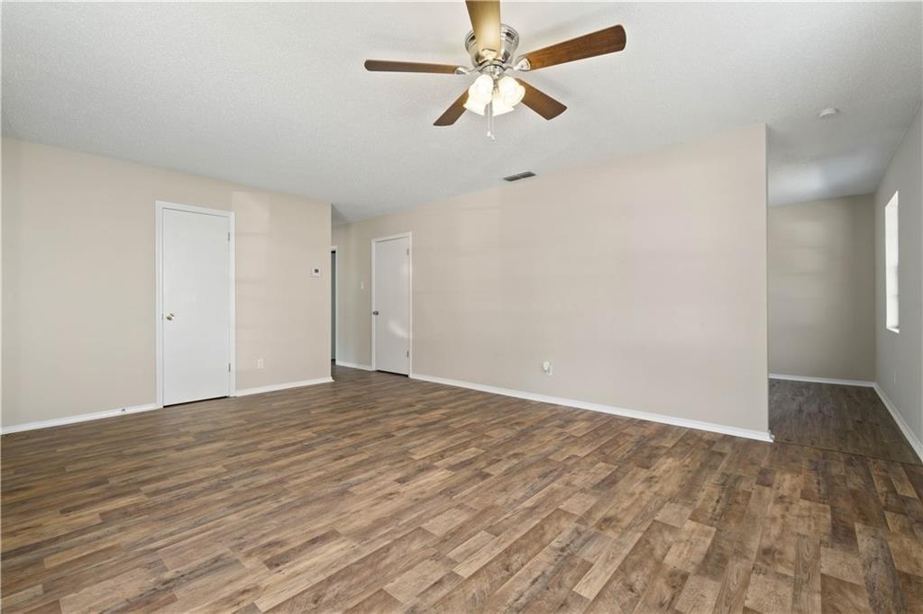 Princess Helen Rd W, Mobile, AL 36618