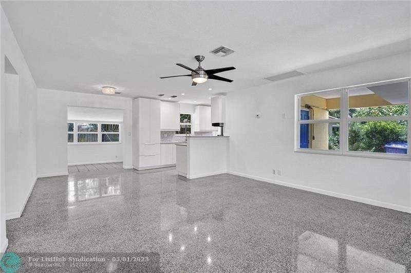 Ne 29th St, Wilton Manors, FL 33334
