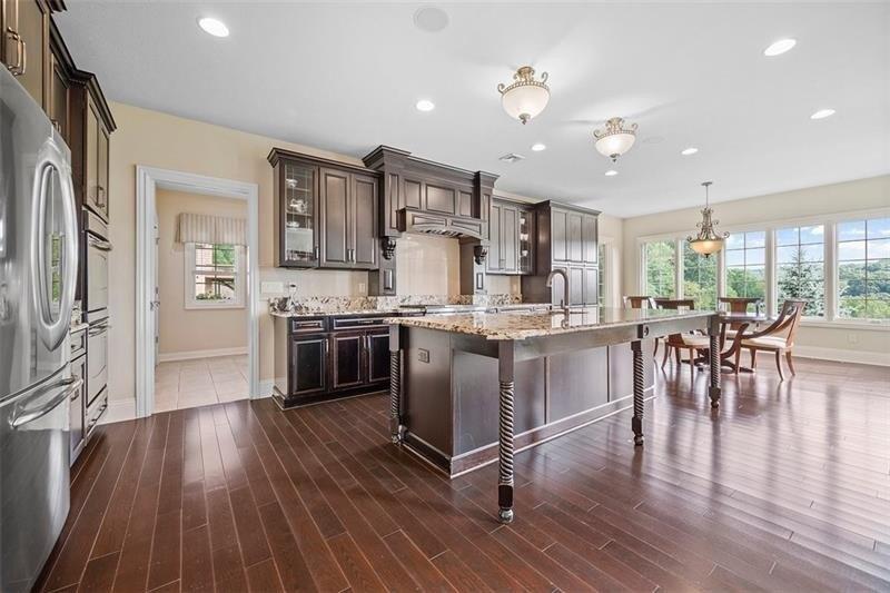 Grandeur Dr, Gibsonia, PA 15044