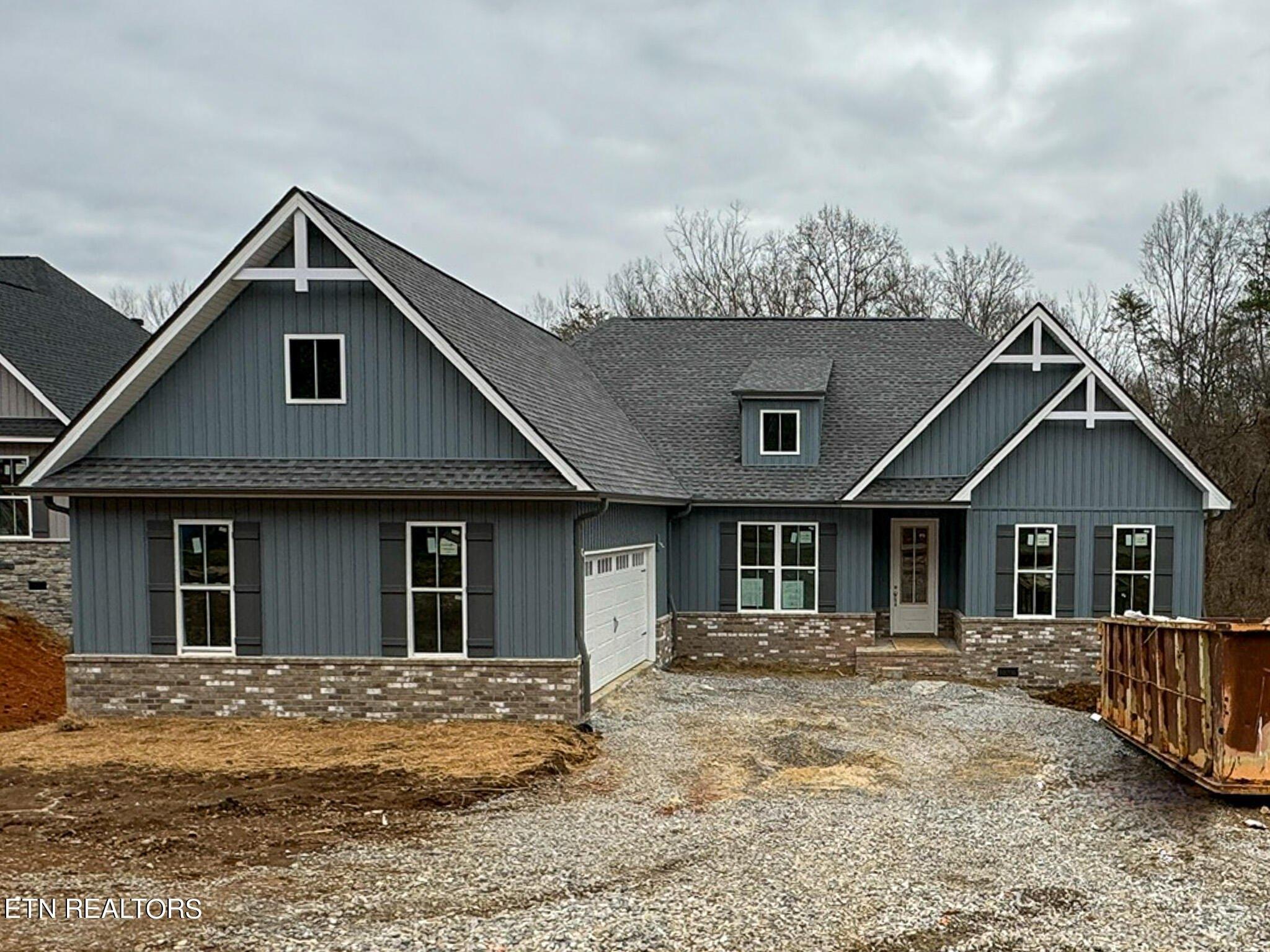 Nuhya Way, Loudon, TN 37774