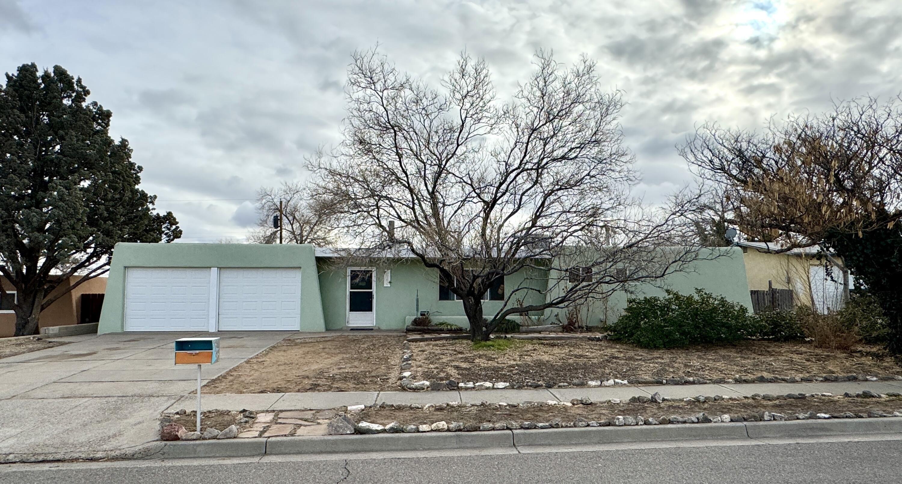 Piedra Rd Nw, Albuquerque, NM 87114