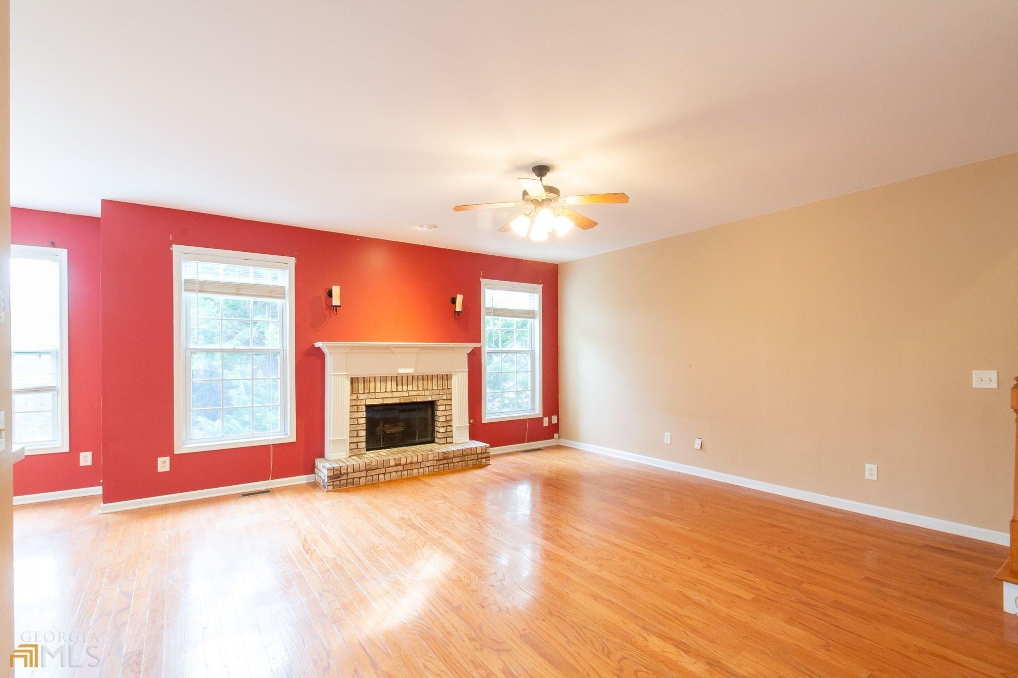 Hinsdale Ln, Buford, GA 30519