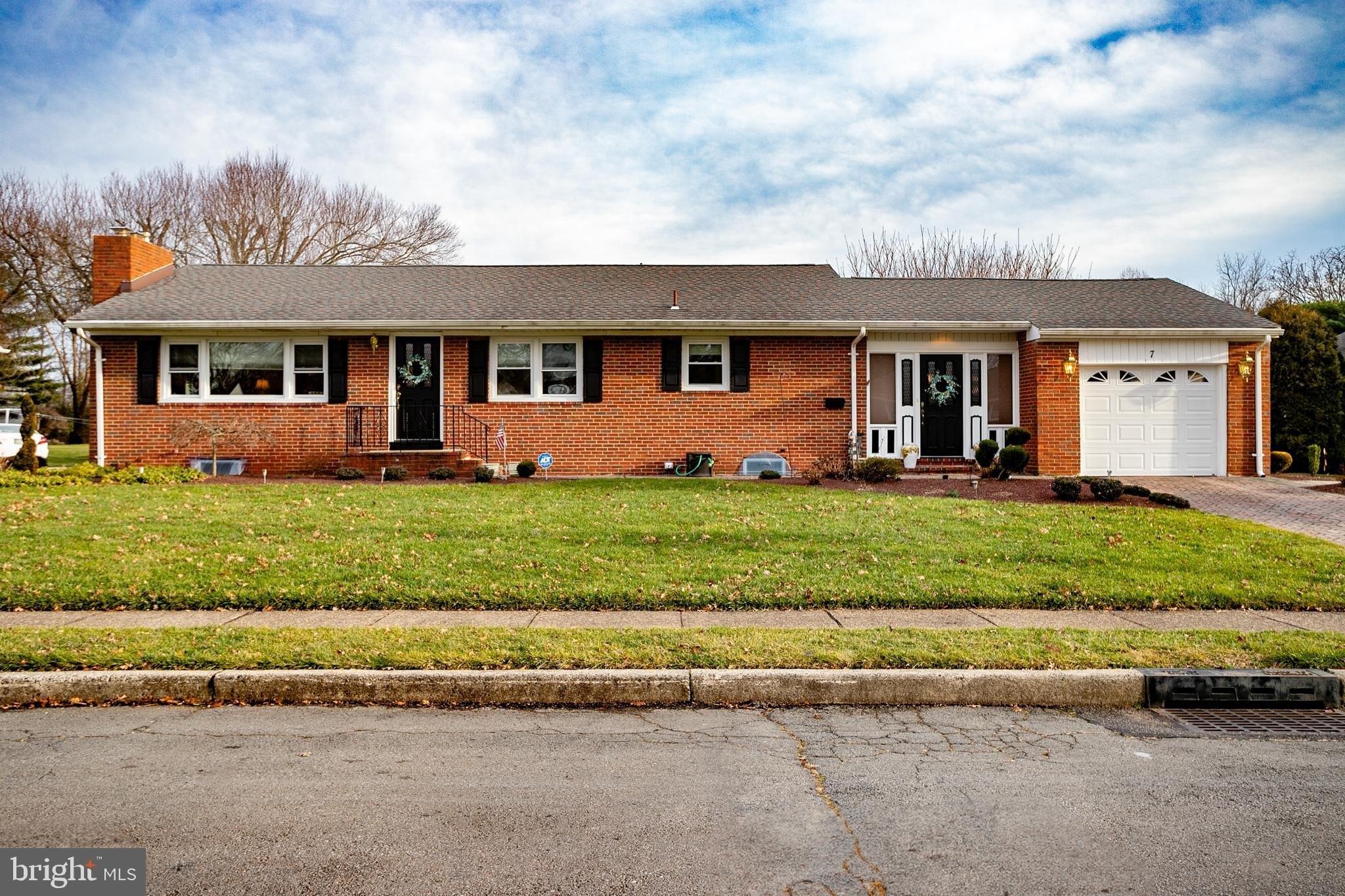 Elkshead Ter, Trenton, NJ 08620