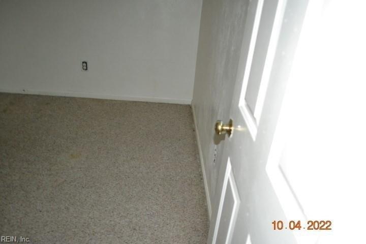 Colonial Way, Chesapeake, VA 23325