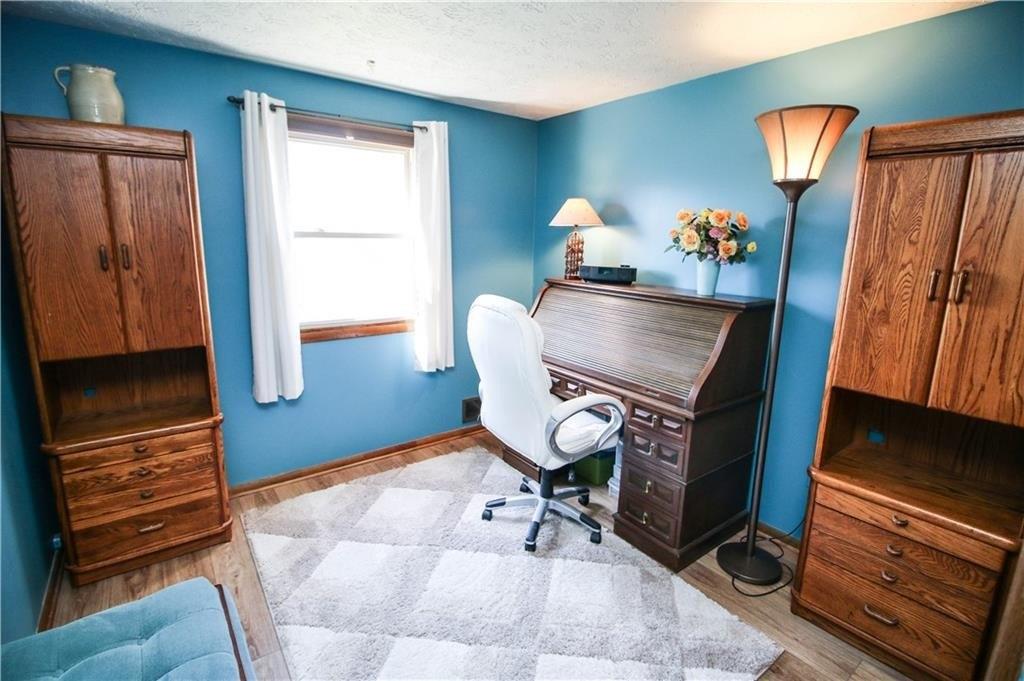 Grandview Ln, Rochester, NY 14612