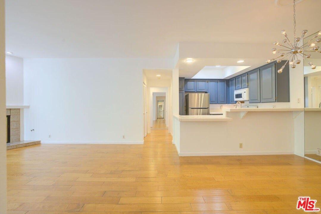 Falmouth Ave, Playa Del Rey, CA 90293
