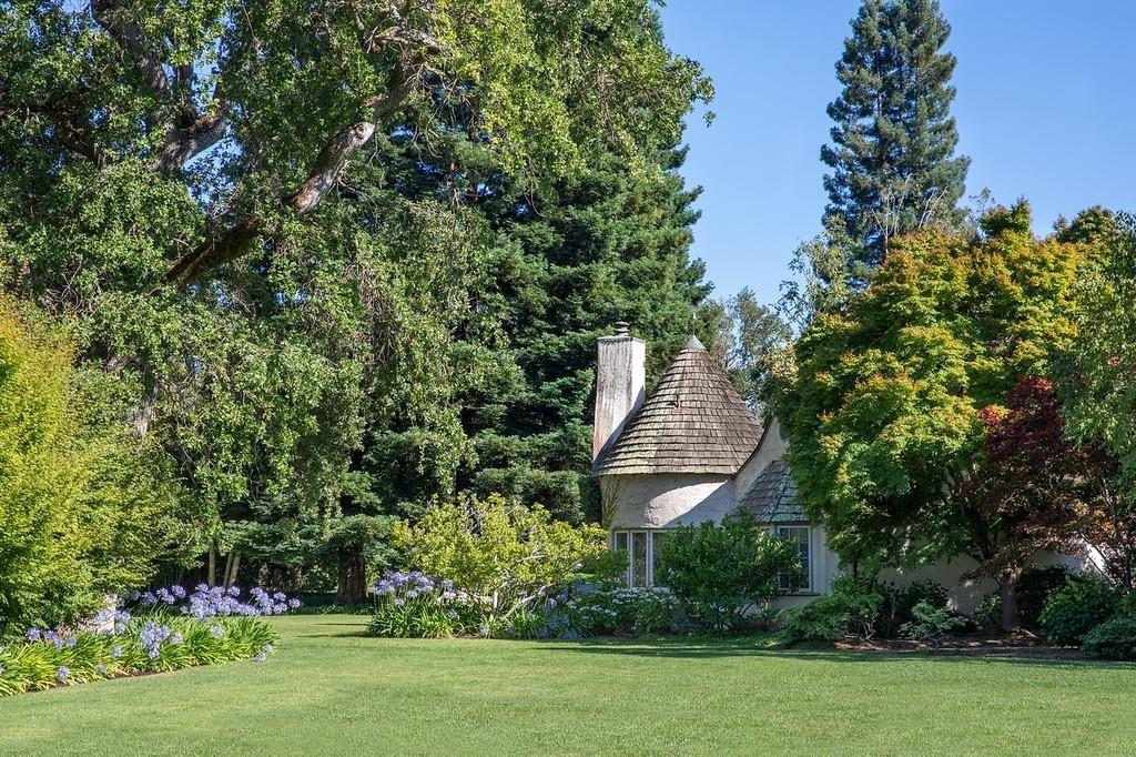 Atherton Ave, Atherton, CA 94027