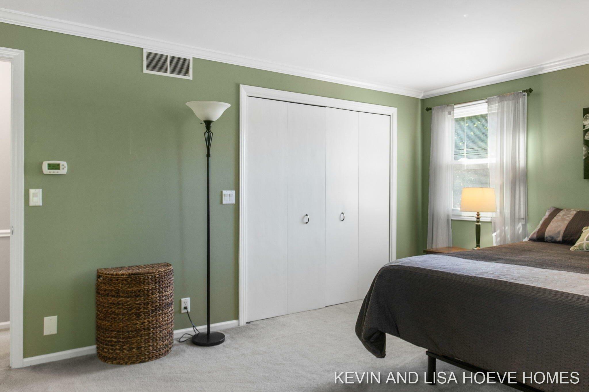 Sorrento Dr, Holland, MI 49423