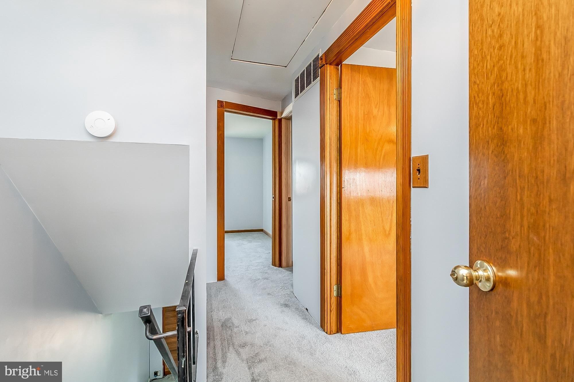 Foxridge Ln, Essex, MD 21221