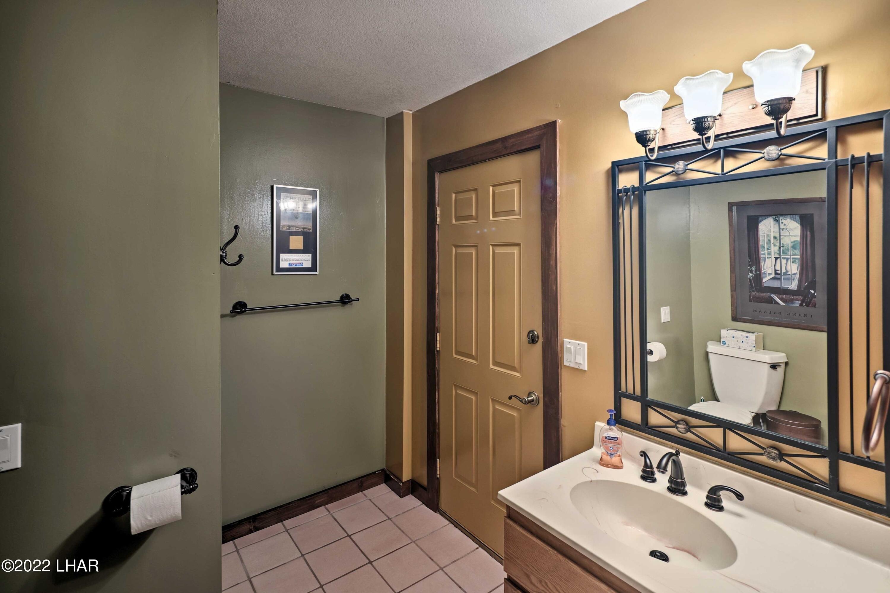 Chip Dr, Lake Havasu City, AZ 86406