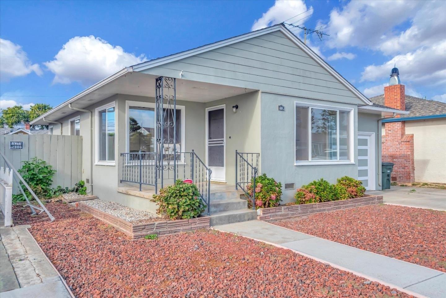 Cavanaugh St, San Mateo, CA 94401