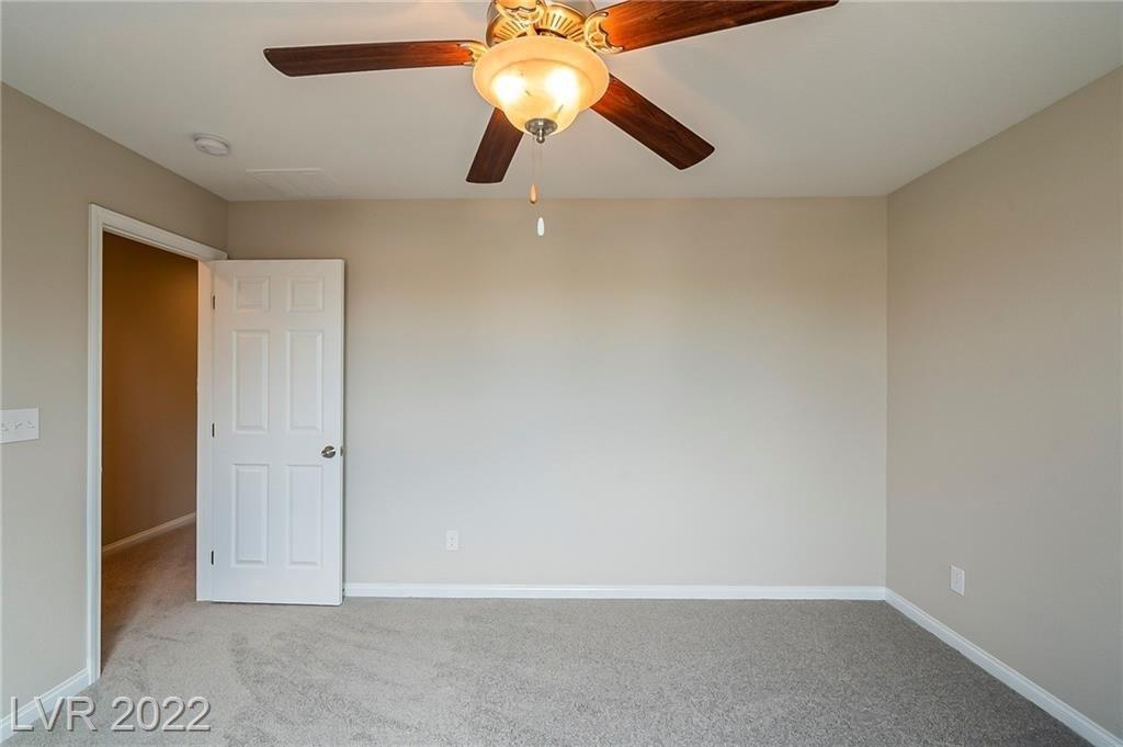 Graceful Grove Ave, North Las Vegas, NV 89032