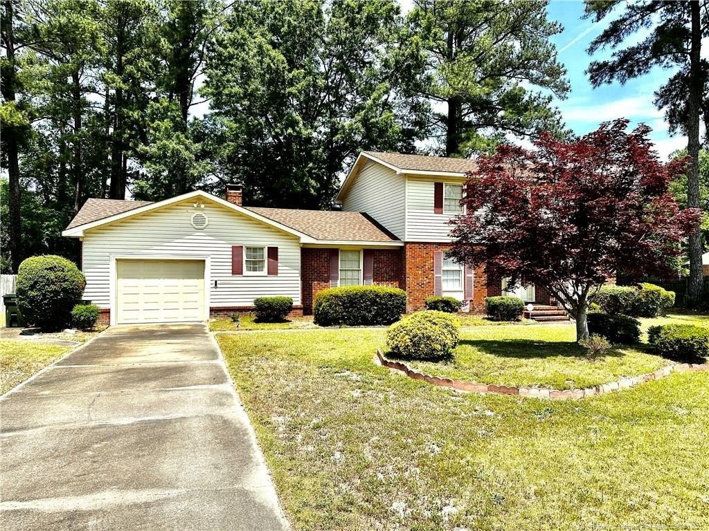 Dobson Dr, Fayetteville, NC 28311