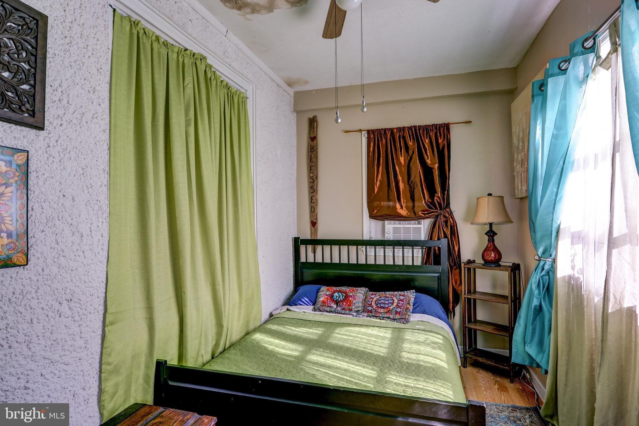 Oak Ave, Lansdowne, PA 19050