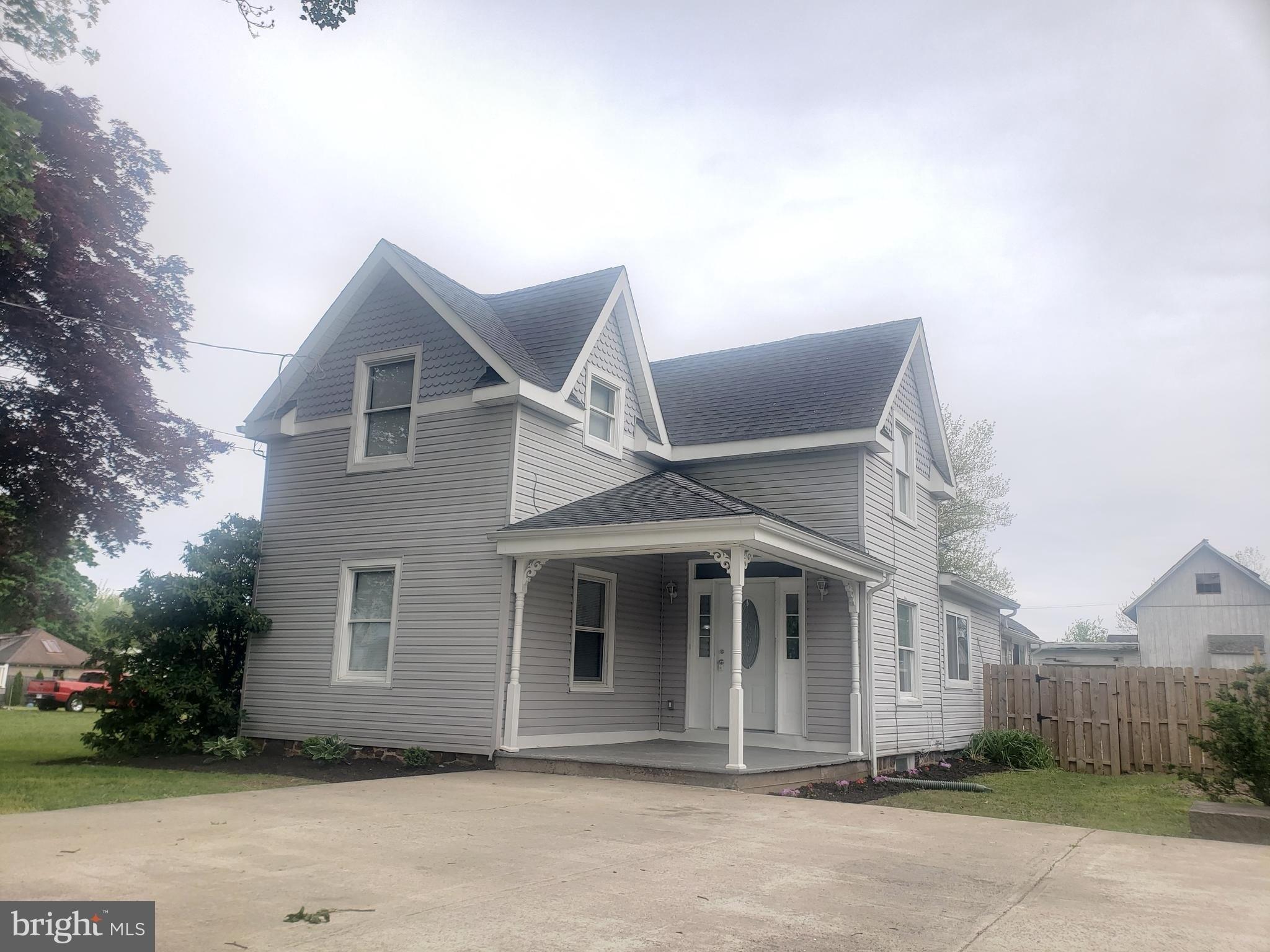 Pearl St, Newfield, NJ 08344