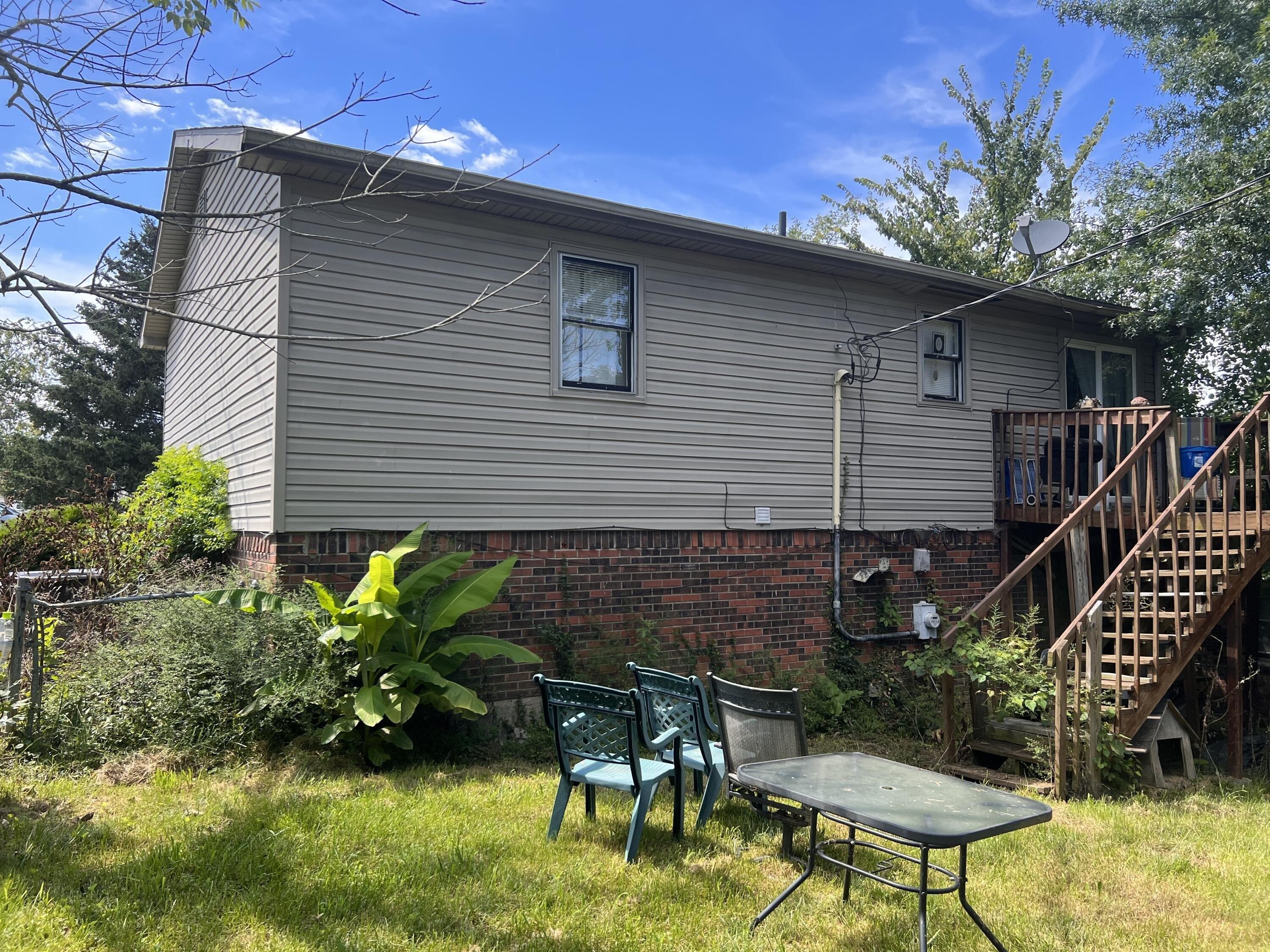 Brooks Rd, Richmond, KY 40475