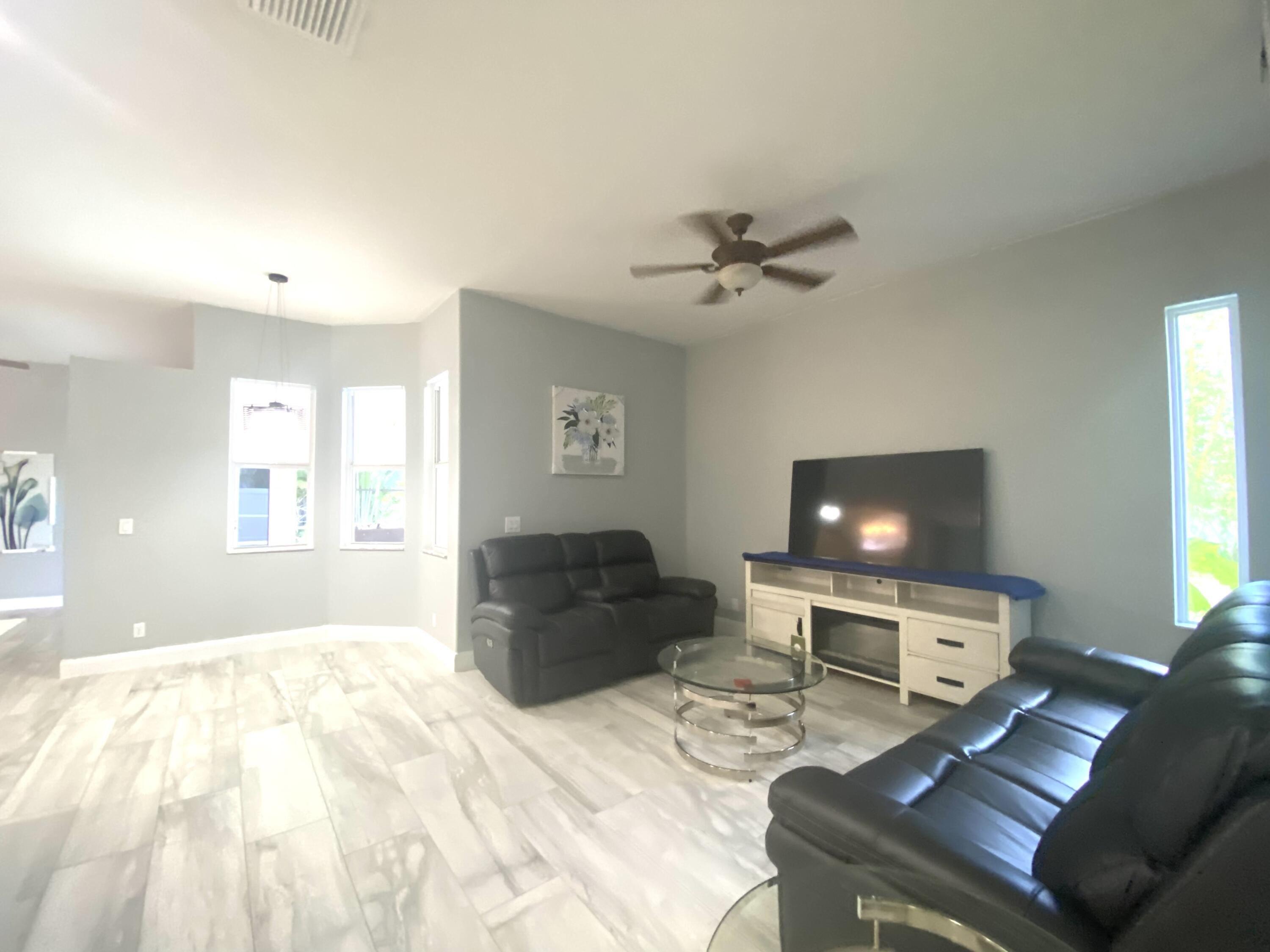 72nd Rd N, Loxahatchee, FL 33470