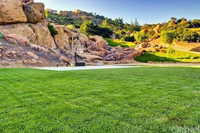 Buckskin Rd, Bell Canyon, CA 91307
