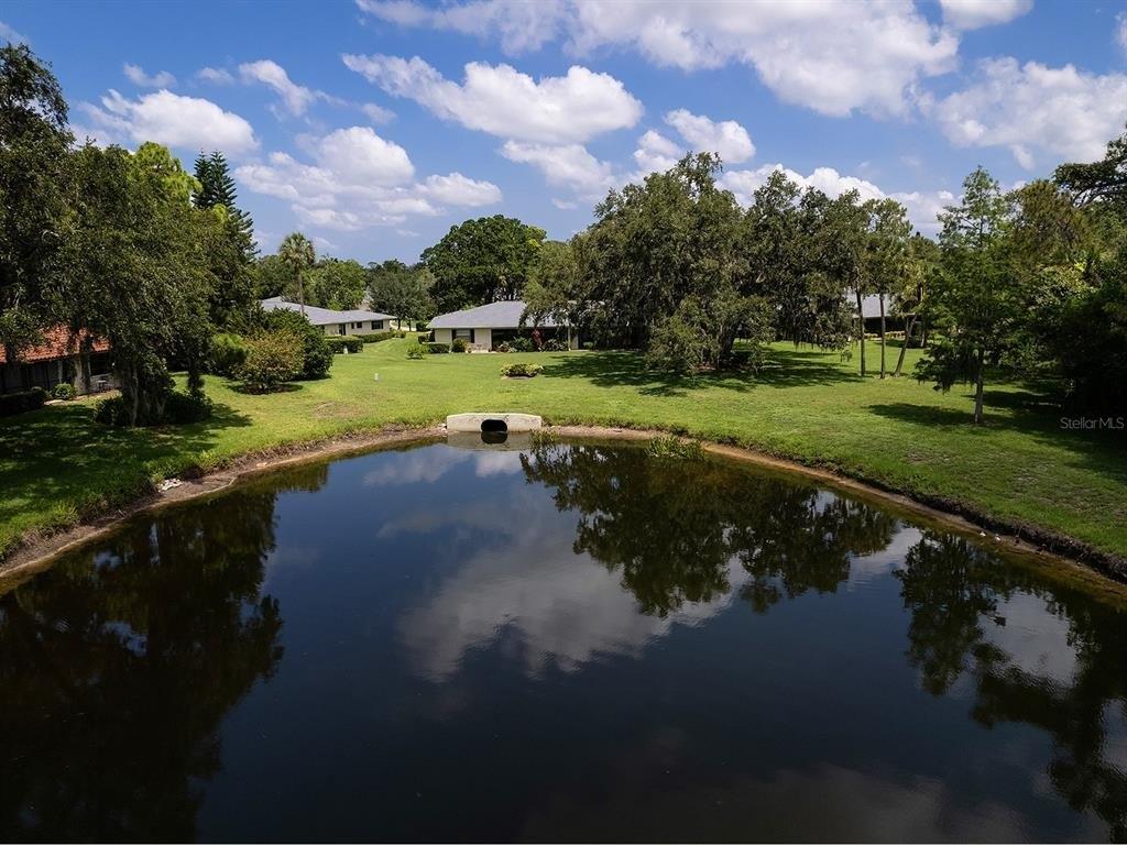 Fairway Bend Cir, Sarasota, FL 34243