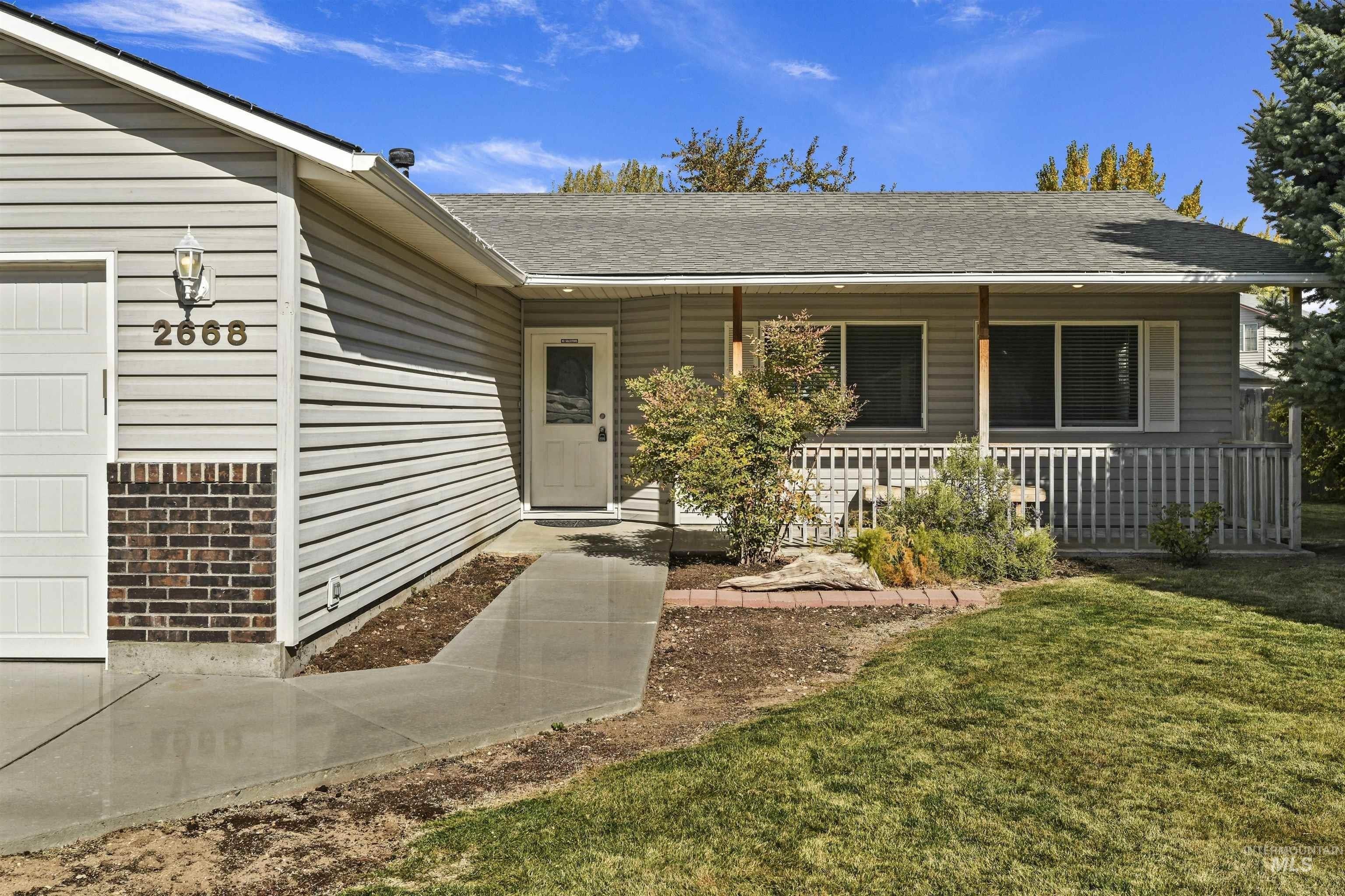 S Stonehedge Dr, Nampa, ID 83686