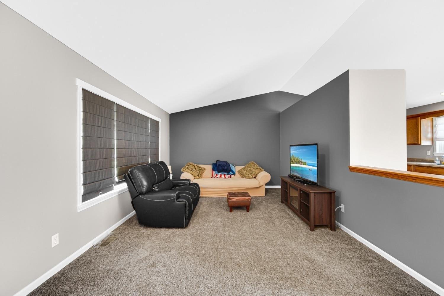 Surrey Dr, Lowell, IN 46356